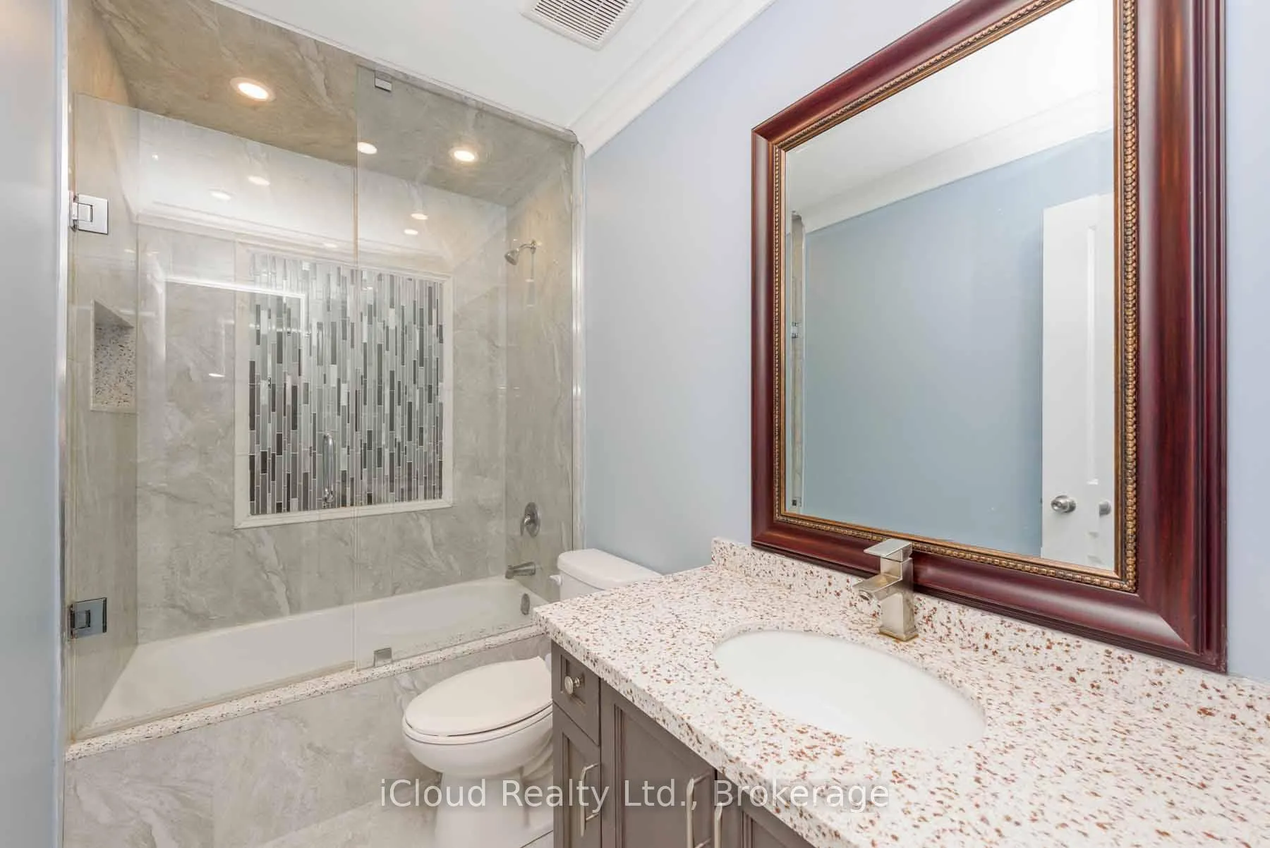 Photo 22 of 42 Serenity Lane, Hamilton, Stoney Creek — HOMEH