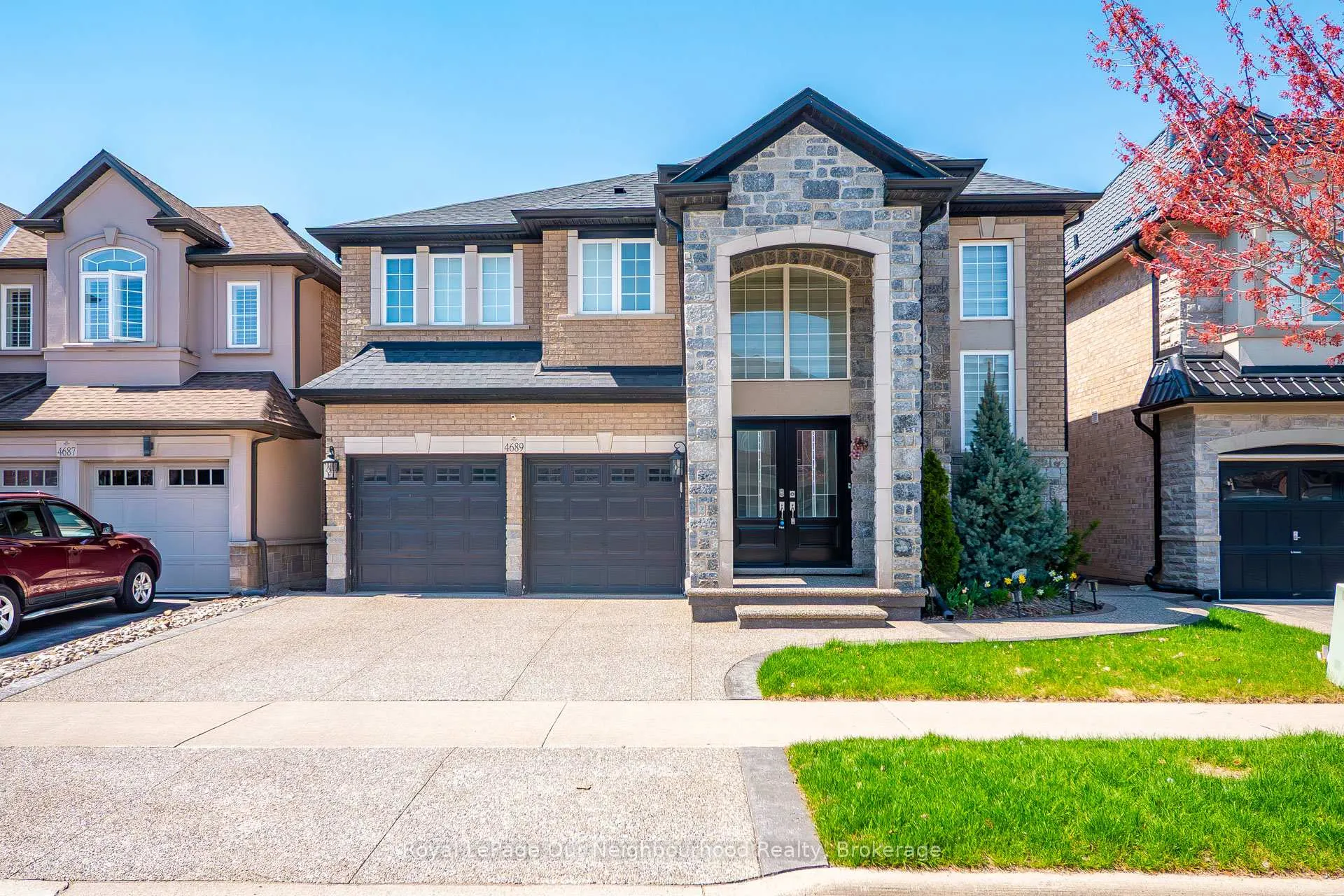 Front of 4689 Leanna Heights Road