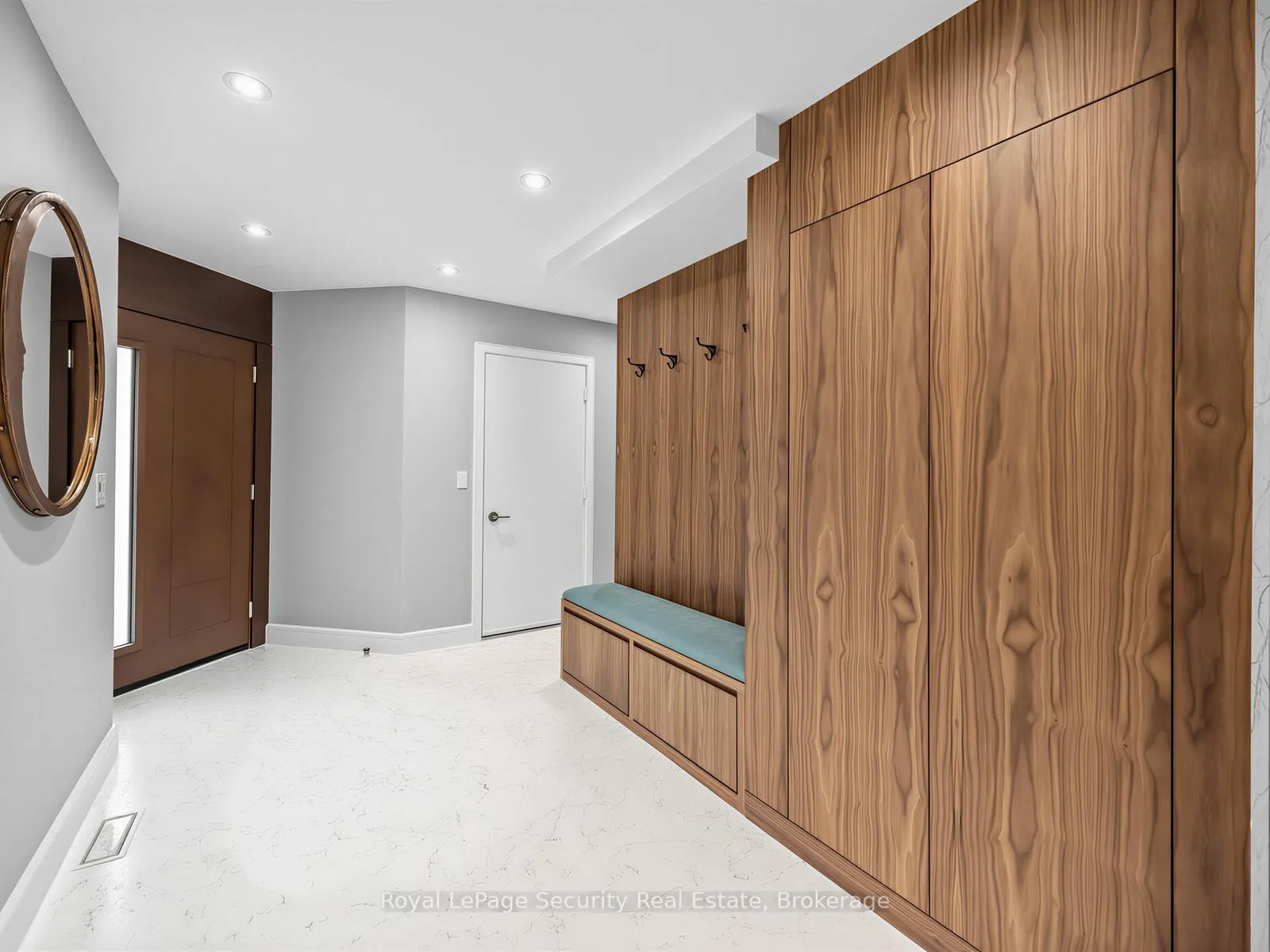 Photo 3 of 14 Jeremy Place, Brampton, Northgate — HOMEH