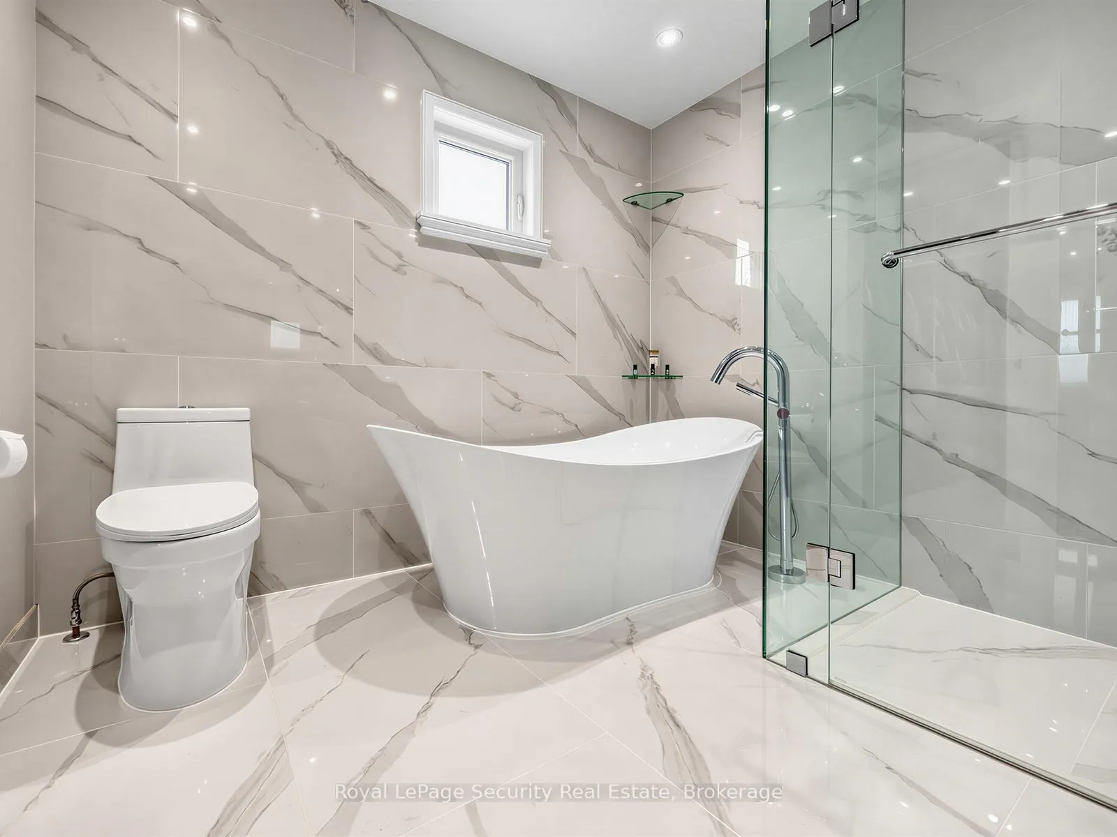 Photo 22 of 14 Jeremy Place, Brampton, Northgate — HOMEH
