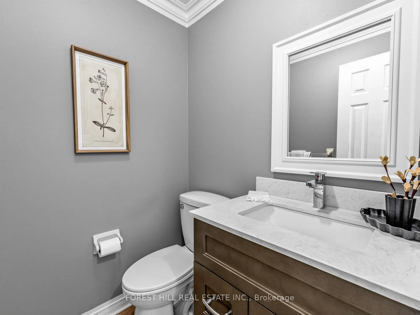 Photo 10 of 5 Manitoba Place, Brampton, Sandringham-Wellington — HOMEH