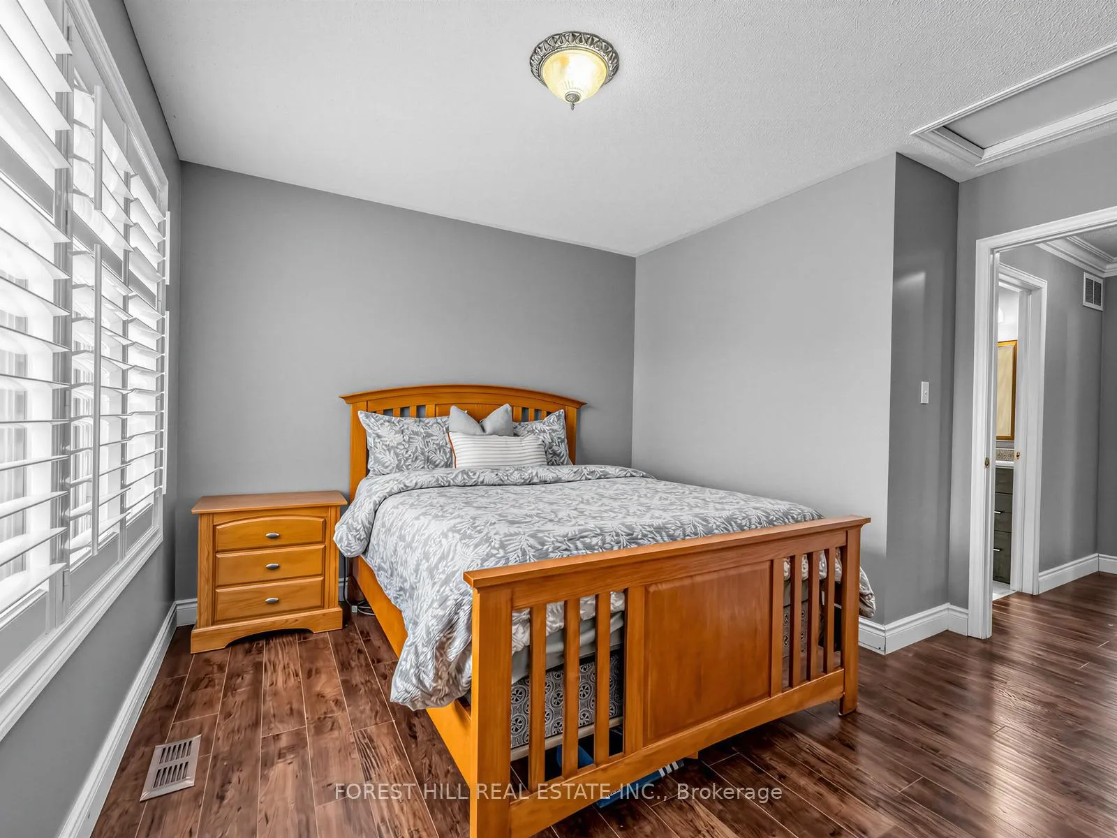 Photo 13 of 5 Manitoba Place, Brampton, Sandringham-Wellington — HOMEH