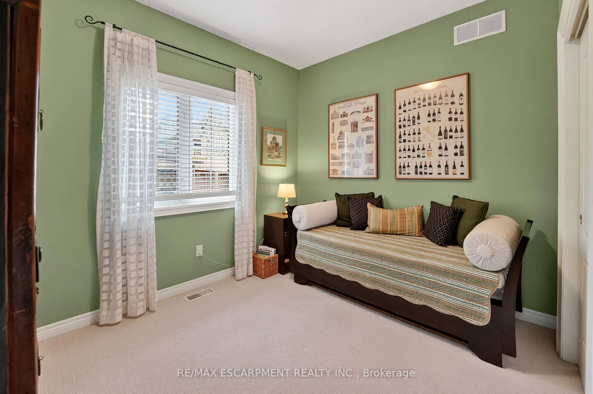 Photo 12 of Unit 16, 42 Concord Street, Pelham, Fonthill — HOMEH