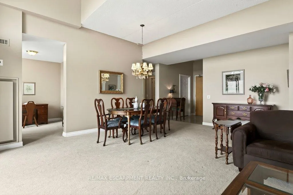 Photo 12 of Unit PH8, 2085 Amherst Heights Drive, Burlington, Brant Hills — HOMEH