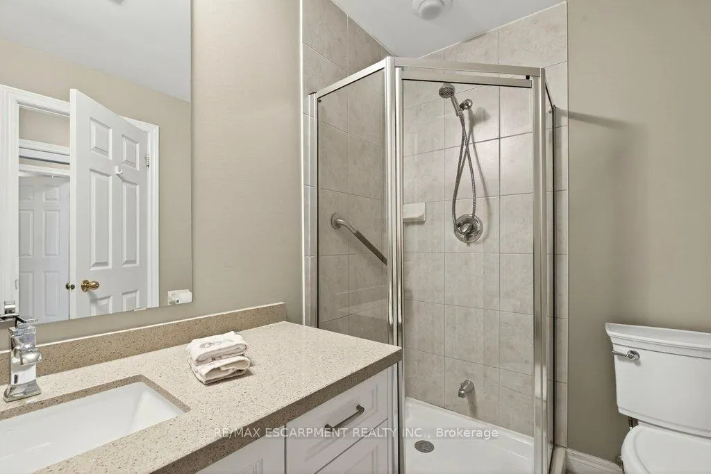 Photo 26 of Unit PH8, 2085 Amherst Heights Drive, Burlington, Brant Hills — HOMEH