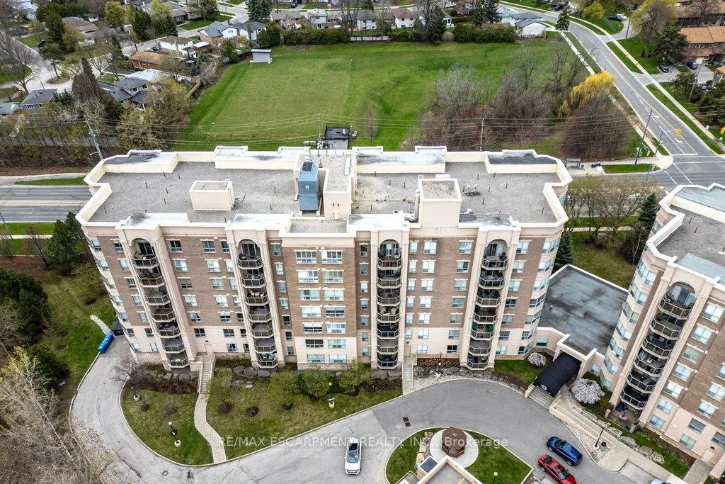 Photo 34 of Unit PH8, 2085 Amherst Heights Drive, Burlington, Brant Hills — HOMEH
