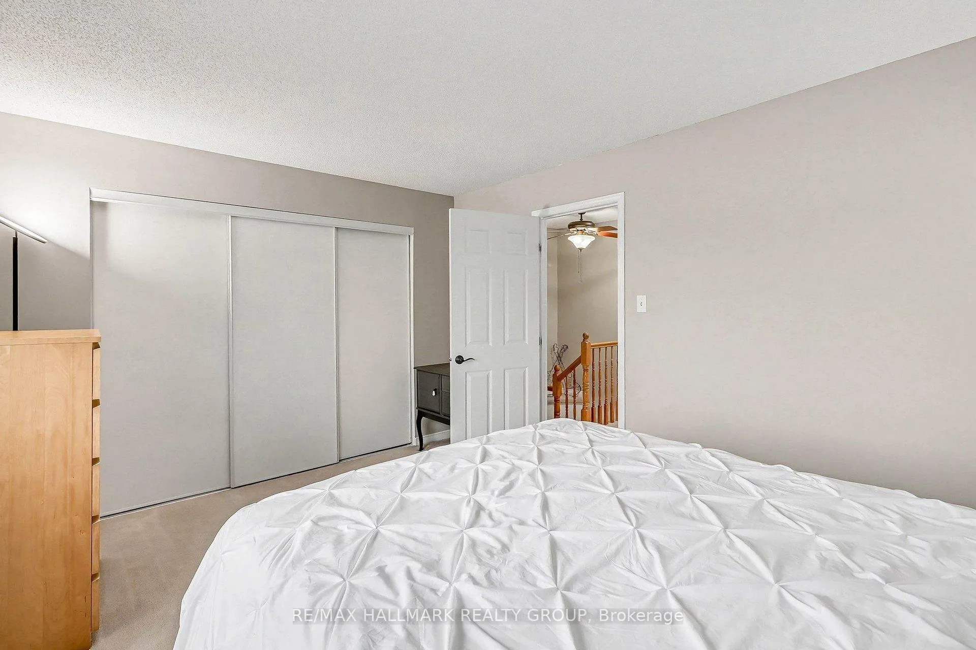 Photo 17 of 111 Ludlowe Street, Ottawa, Fallingbrook/Gardenway South — HOMEH