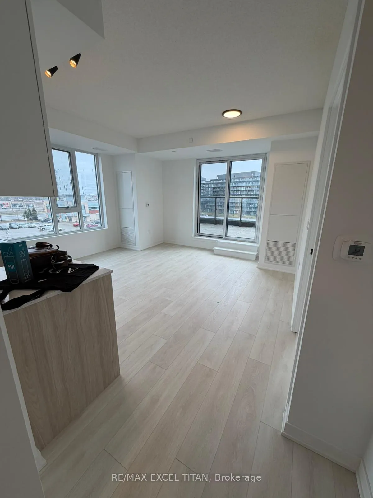 Photo 5 of Unit 430, 4878 Powers Common, Burlington, Appleby — HOMEH