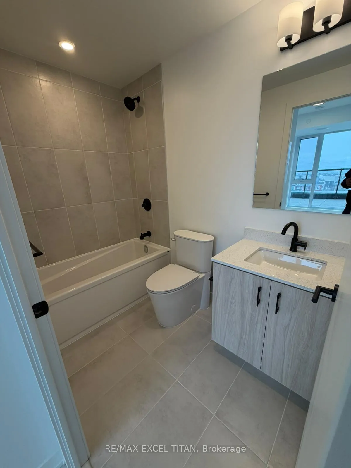 Photo 15 of Unit 430, 4878 Powers Common, Burlington, Appleby — HOMEH