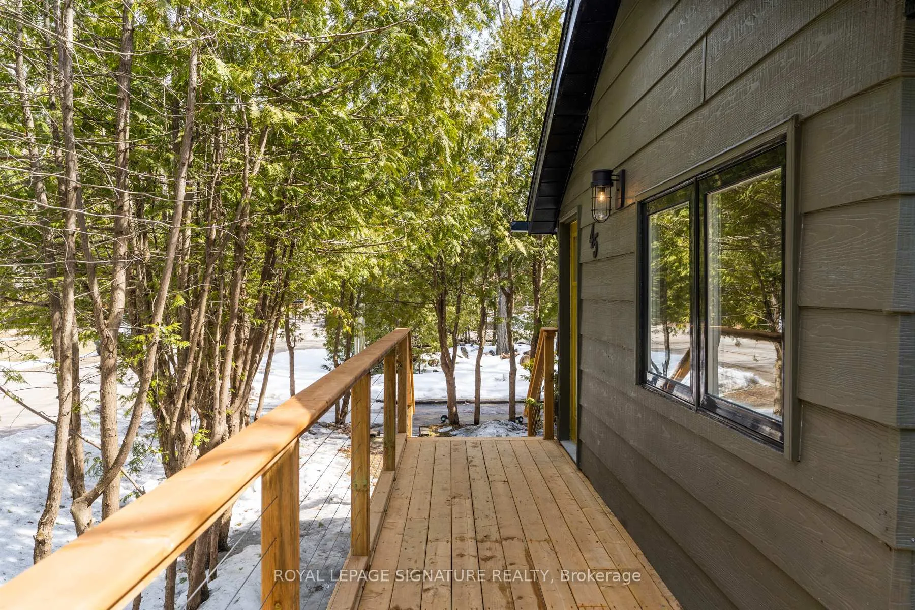 Photo 28 of 45 Robern Avenue, Tiny, Rural Tiny — HOMEH