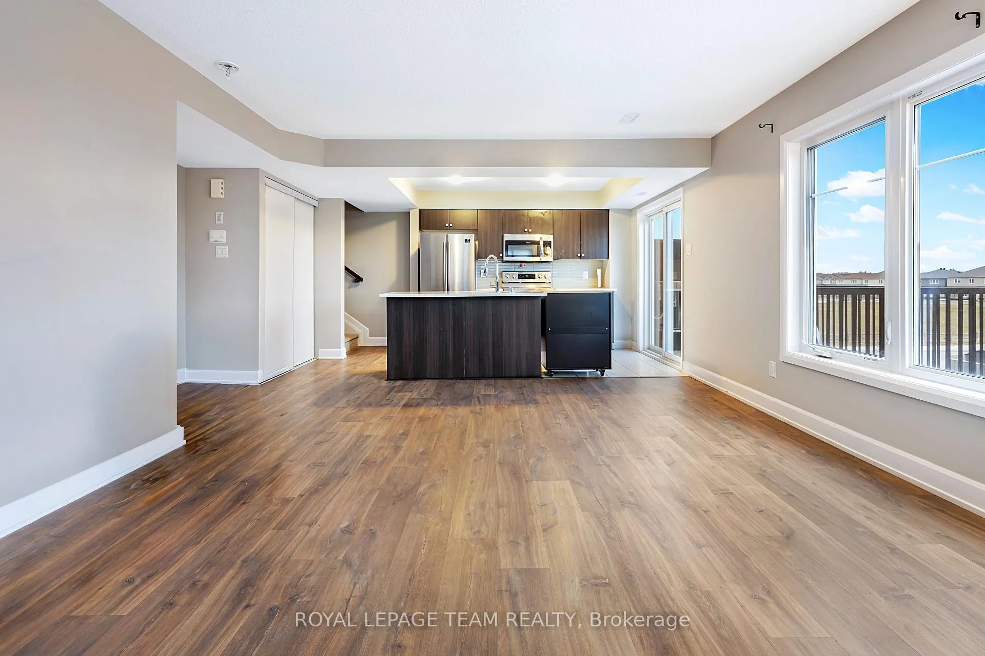 Photo 7 of 36 Affinity Private, Ottawa, Barrhaven - Heritage Park — HOMEH