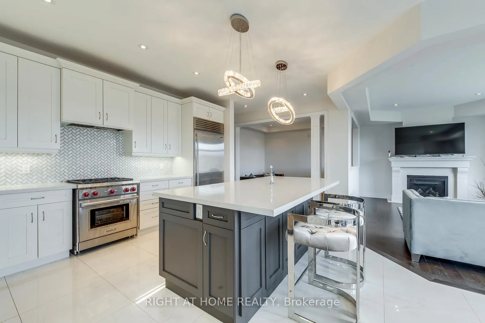 Photo 21 of 2441 Chateau Common, Oakville, Bronte Creek — HOMEH
