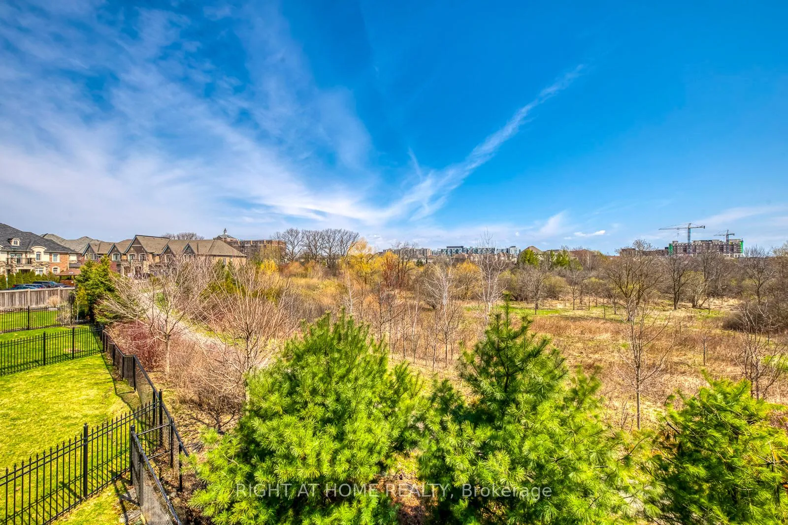 Photo 26 of 2441 Chateau Common, Oakville, Bronte Creek — HOMEH