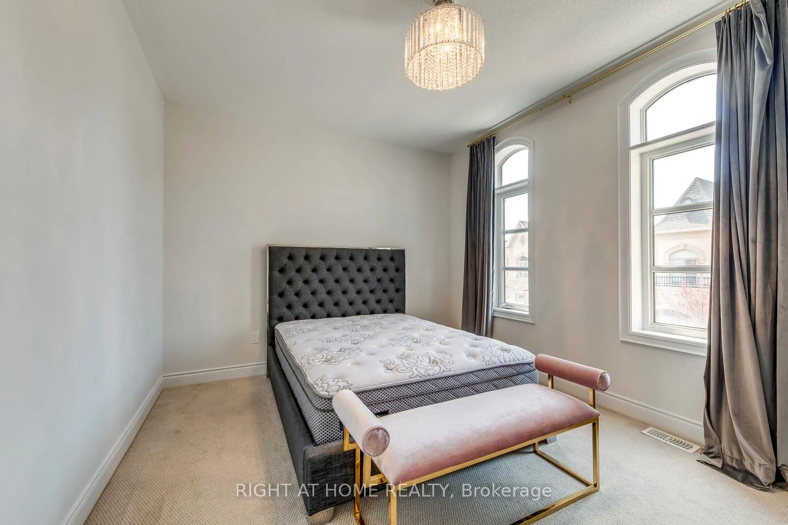 Photo 41 of 2441 Chateau Common, Oakville, Bronte Creek — HOMEH