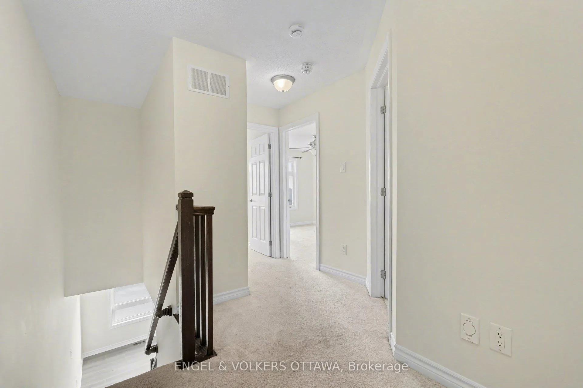 Photo 20 of 575 Roundleaf Way, Ottawa, Kanata - Emerald Meadows/Trailwest — HOMEH