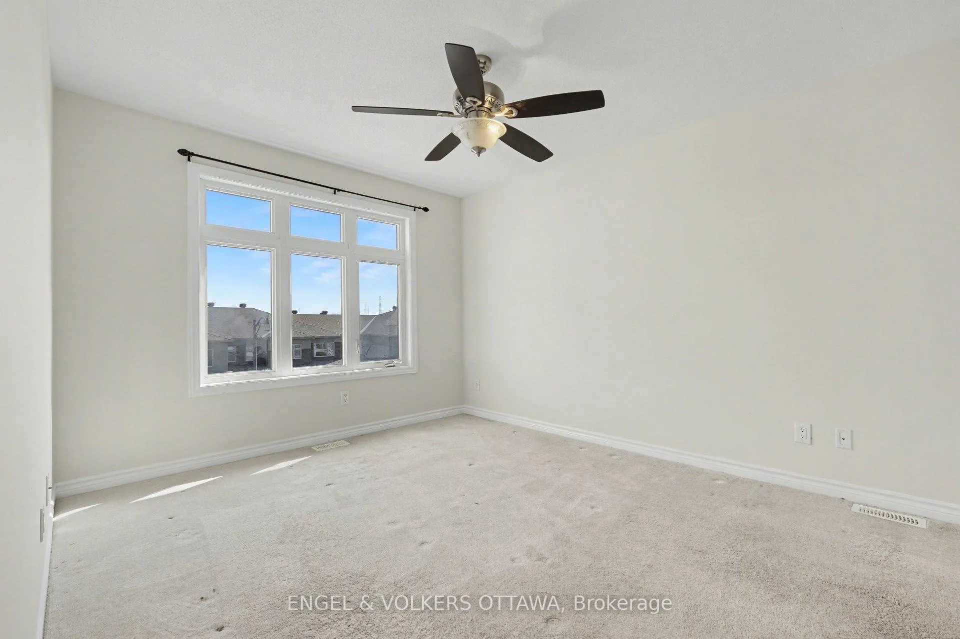 Photo 26 of 575 Roundleaf Way, Ottawa, Kanata - Emerald Meadows/Trailwest — HOMEH