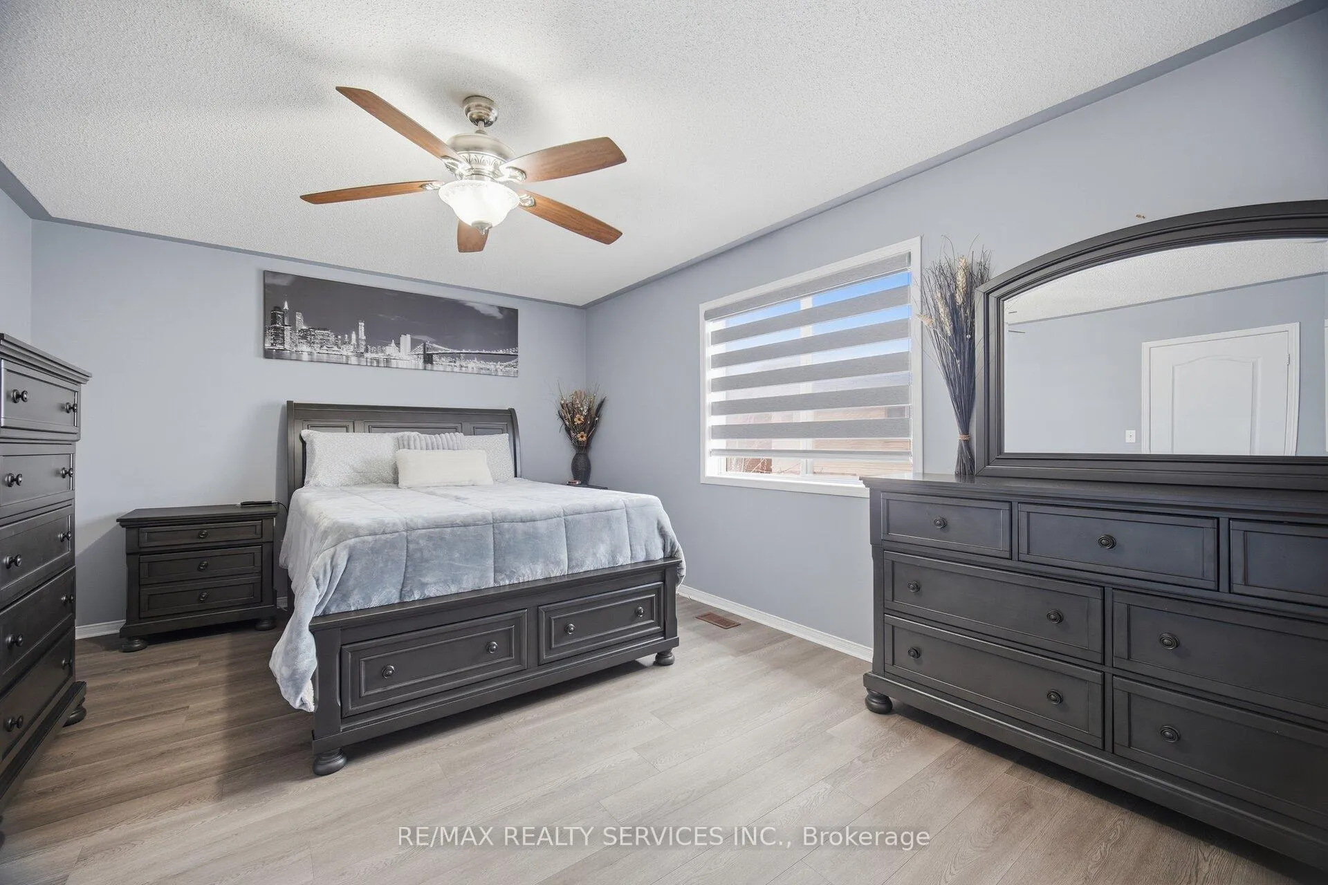 Photo 26 of 11 Poplar Plains Road, Brampton, Fletcher's Meadow — HOMEH
