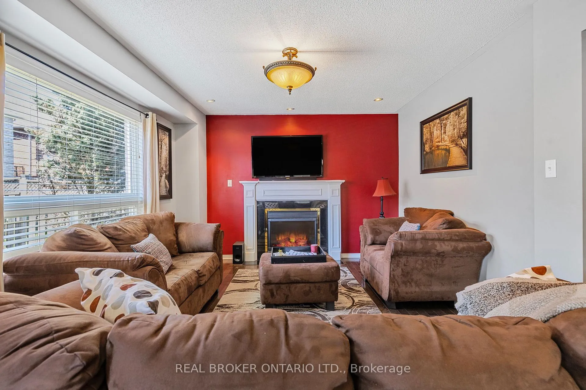 Photo 14 of 56 Lockheed Crescent, Brampton, Fletcher's Meadow — HOMEH