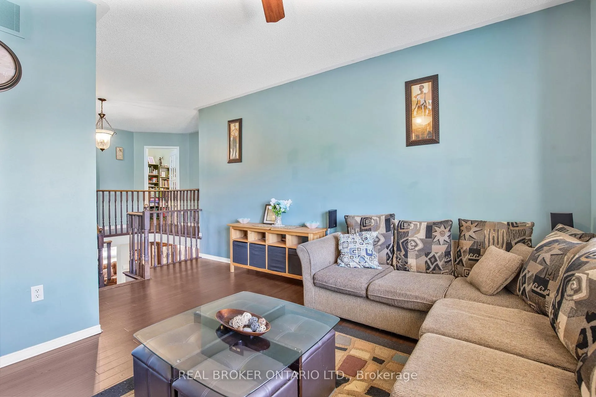 Photo 18 of 56 Lockheed Crescent, Brampton, Fletcher's Meadow — HOMEH