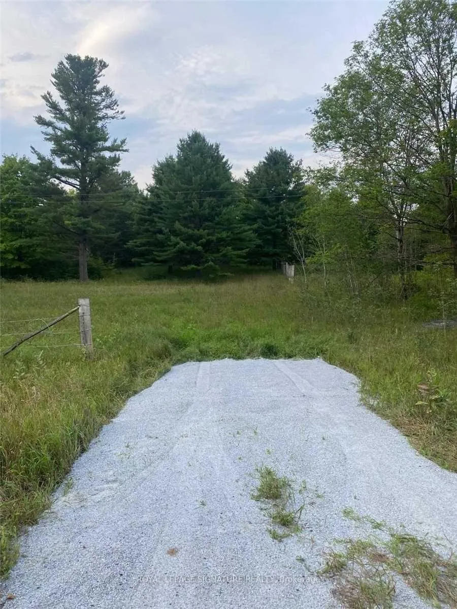 Photo 3 of 2800 Ardoch Road, Frontenac, Frontenac North — HOMEH