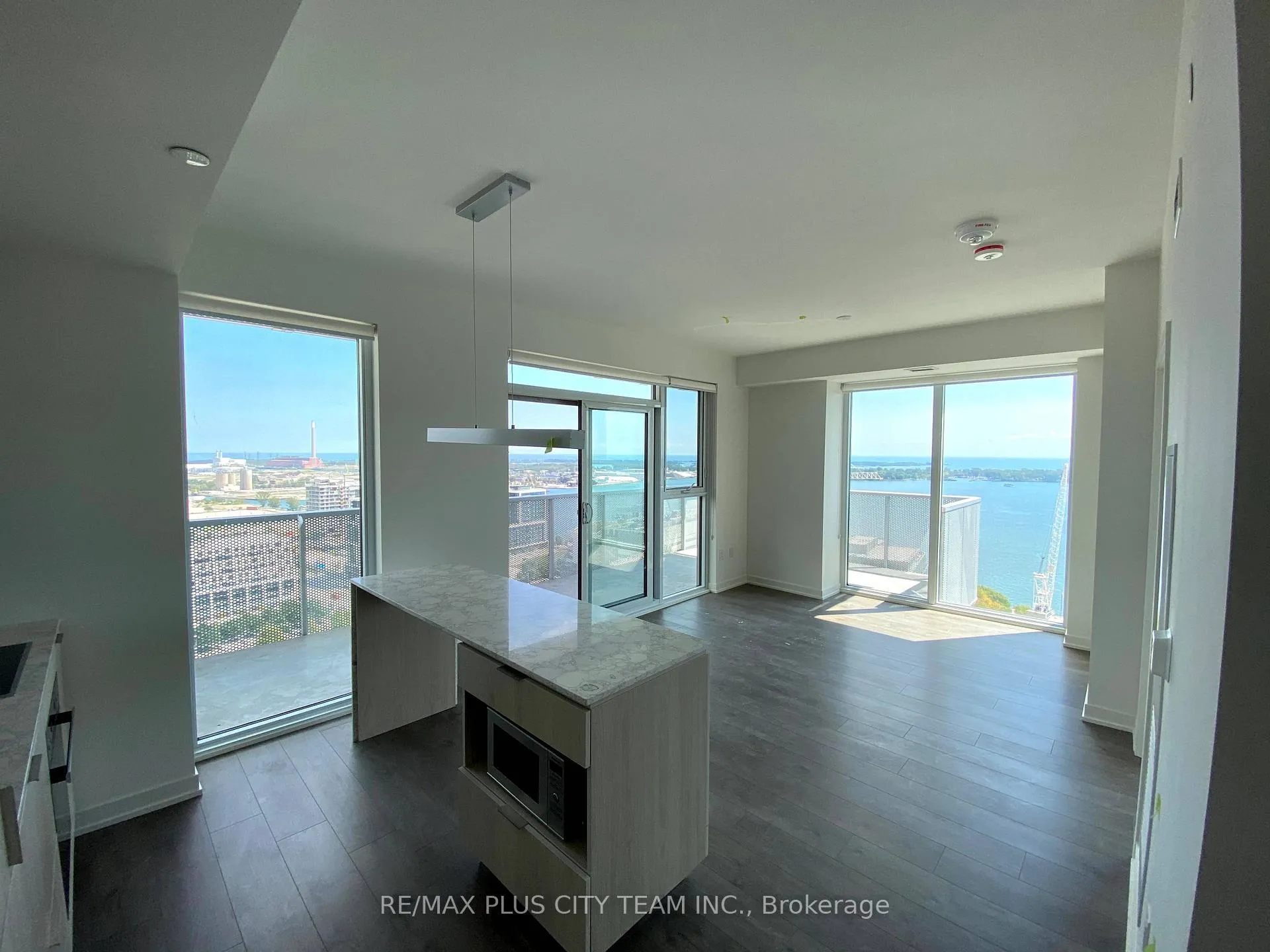 Photo 3 of Unit 2203, 20 Richardson Street, Toronto, Waterfront Communities — HOMEH