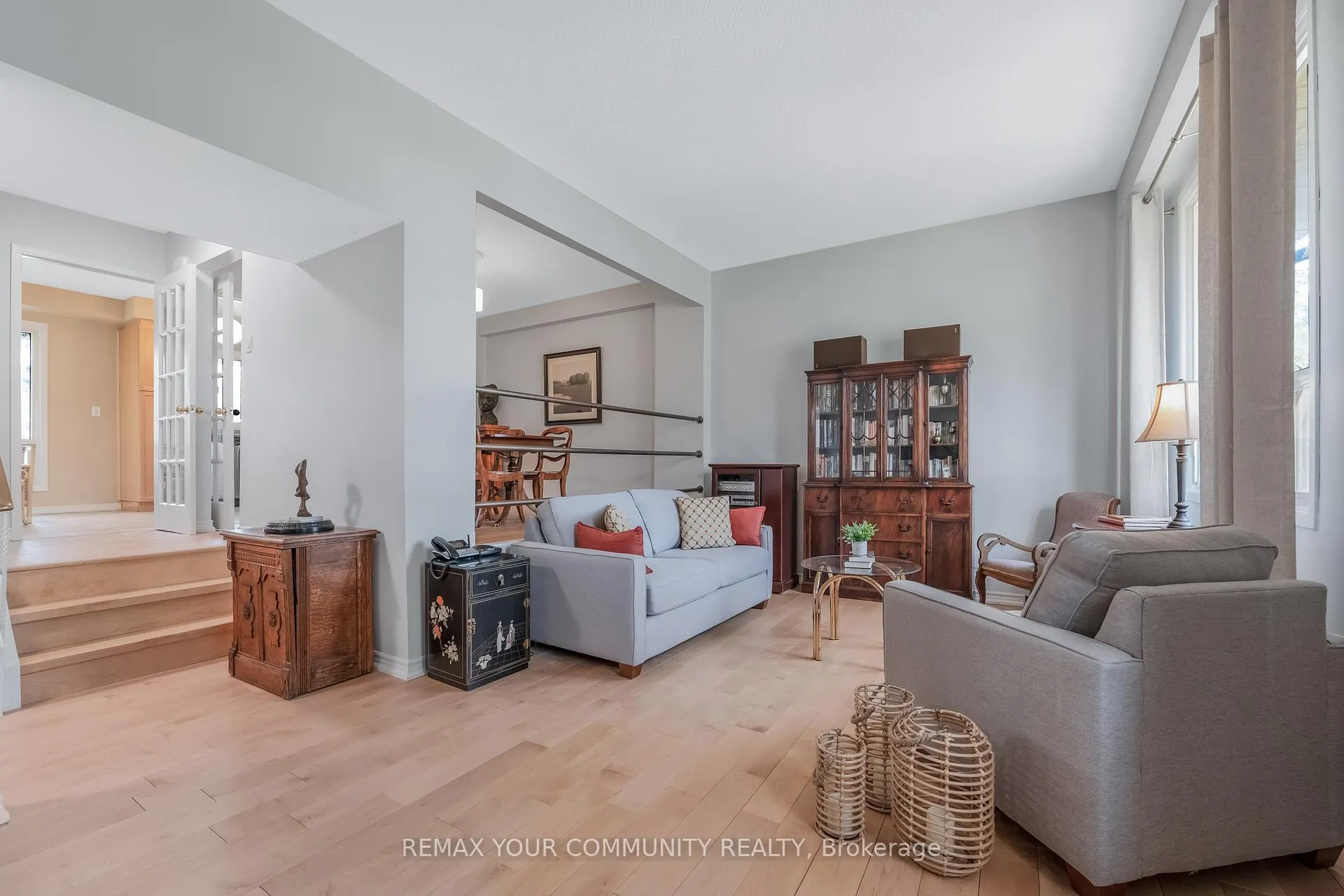 Photo 7 of Unit 60, 97 Poplar Crescent, Aurora, Aurora Highlands — HOMEH