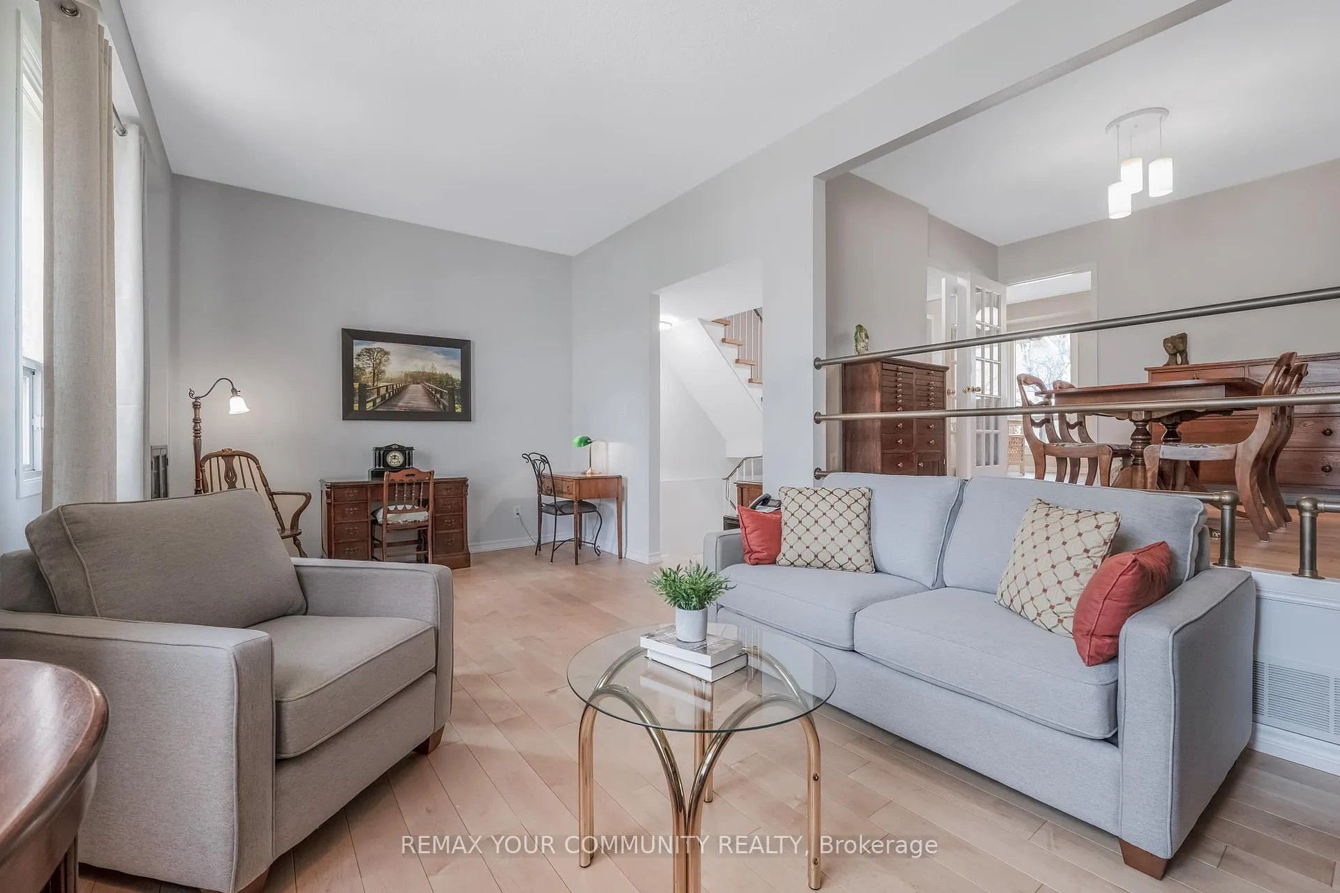 Photo 9 of Unit 60, 97 Poplar Crescent, Aurora, Aurora Highlands — HOMEH