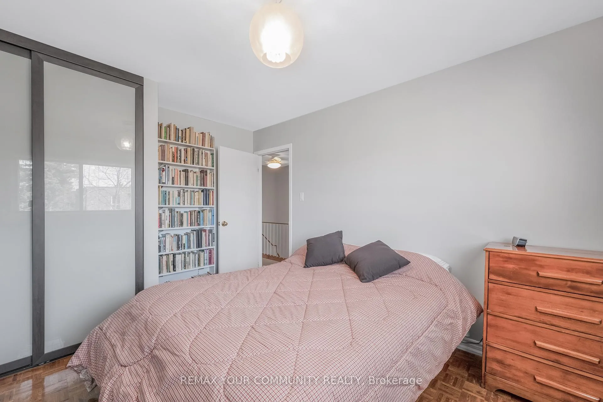 Photo 29 of Unit 60, 97 Poplar Crescent, Aurora, Aurora Highlands — HOMEH