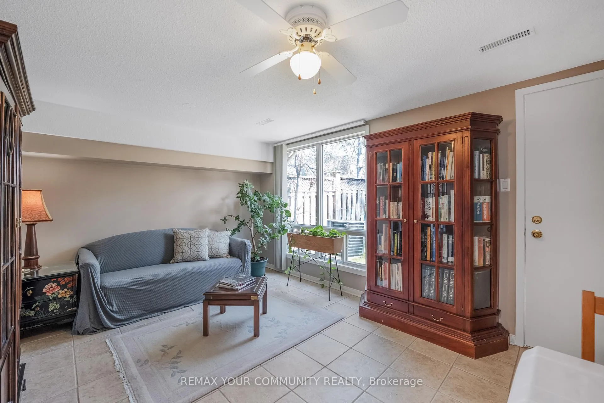 Photo 35 of Unit 60, 97 Poplar Crescent, Aurora, Aurora Highlands — HOMEH