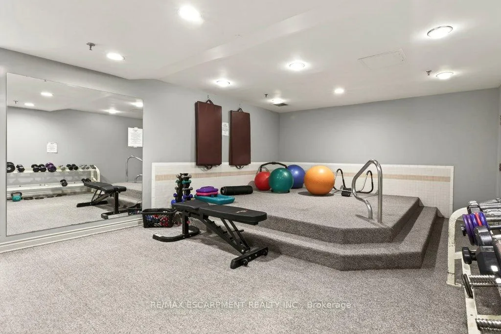Photo 28 of Unit 803, 1237 North Shore Boulevard E, Burlington, Brant — HOMEH