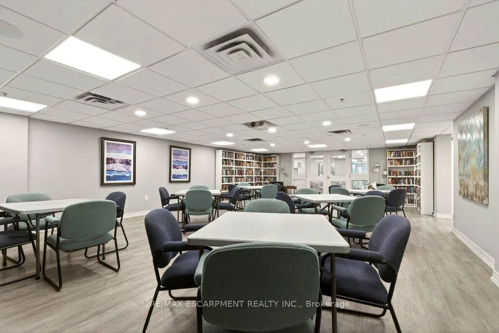 Photo 30 of Unit 803, 1237 North Shore Boulevard E, Burlington, Brant — HOMEH