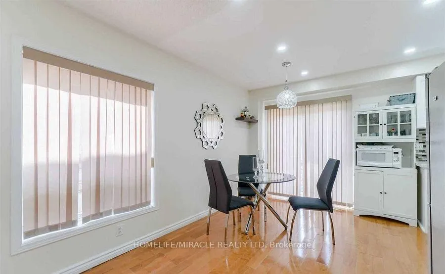 Photo 9 of Unit Upper, 60 Studebaker Trail, Brampton, Fletcher's Meadow — HOMEH