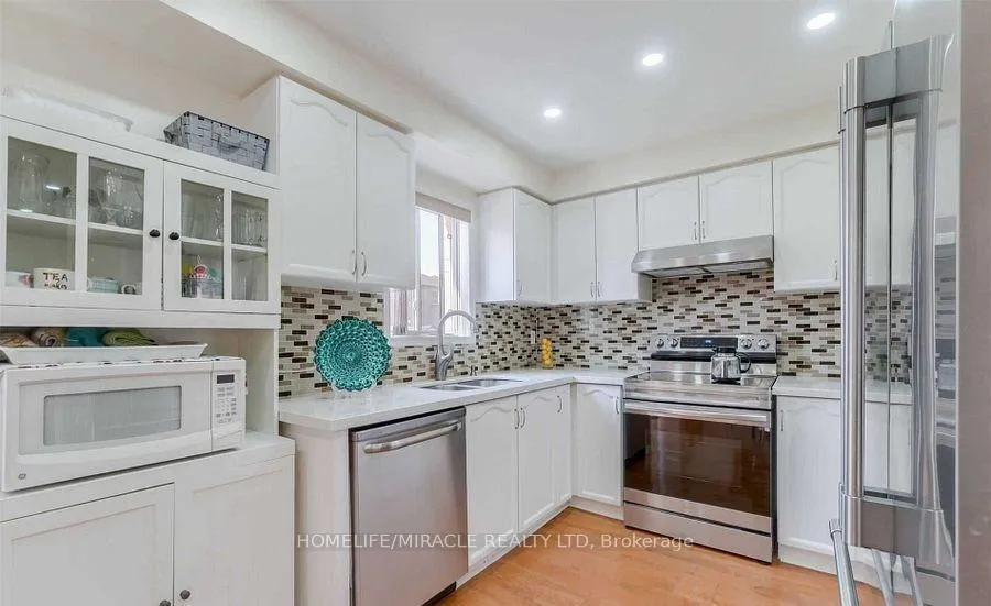 Photo 14 of Unit Upper, 60 Studebaker Trail, Brampton, Fletcher's Meadow — HOMEH
