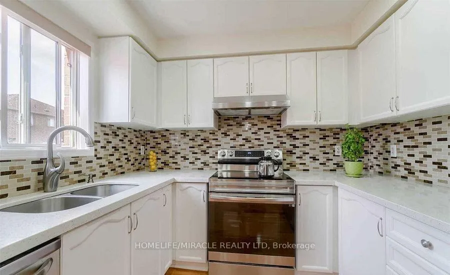 Photo 16 of Unit Upper, 60 Studebaker Trail, Brampton, Fletcher's Meadow — HOMEH