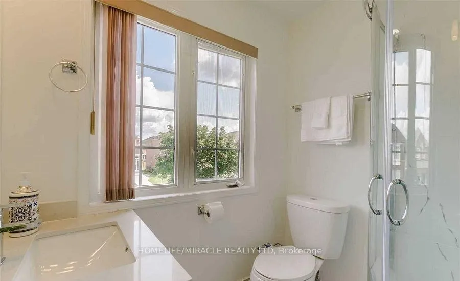 Photo 28 of Unit Upper, 60 Studebaker Trail, Brampton, Fletcher's Meadow — HOMEH