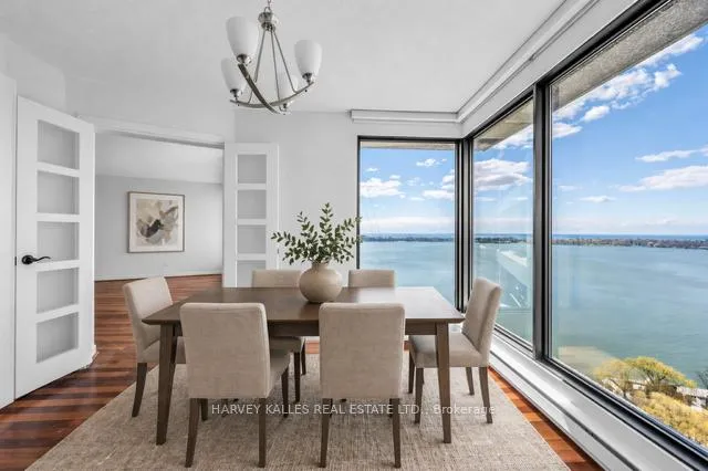 Photo 9 of Unit 2214, 55 Harbour Street, Toronto, Waterfront Communities — HOMEH