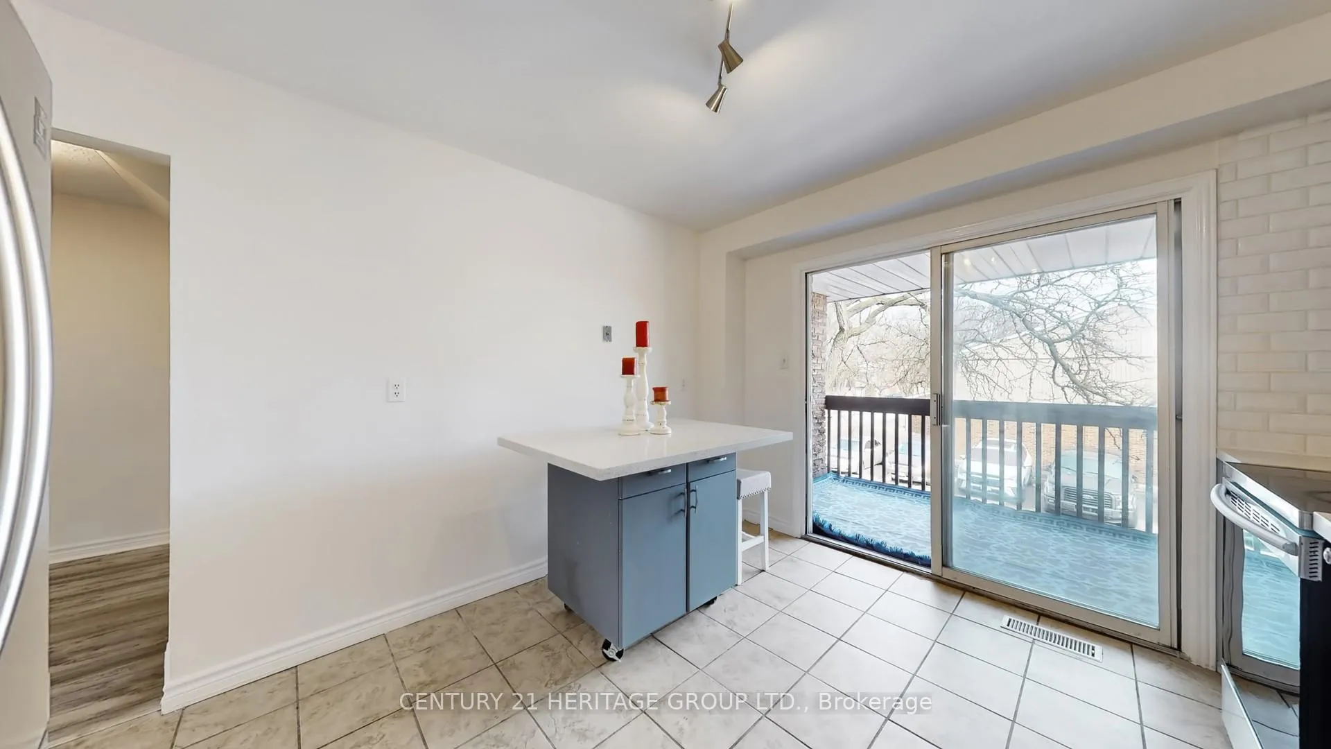 Photo 13 of 34 Dunkeld Way, Markham, Royal Orchard — HOMEH