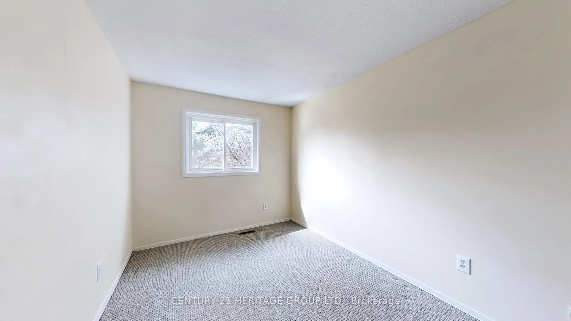 Photo 25 of 34 Dunkeld Way, Markham, Royal Orchard — HOMEH
