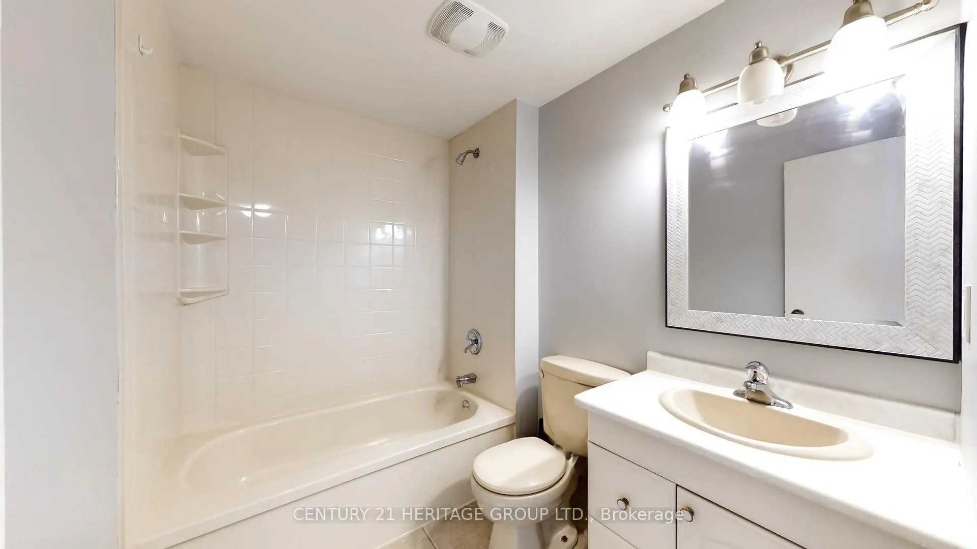 Photo 26 of 34 Dunkeld Way, Markham, Royal Orchard — HOMEH