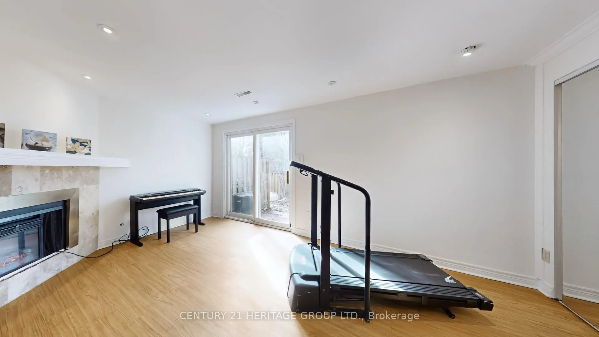 Photo 28 of 34 Dunkeld Way, Markham, Royal Orchard — HOMEH