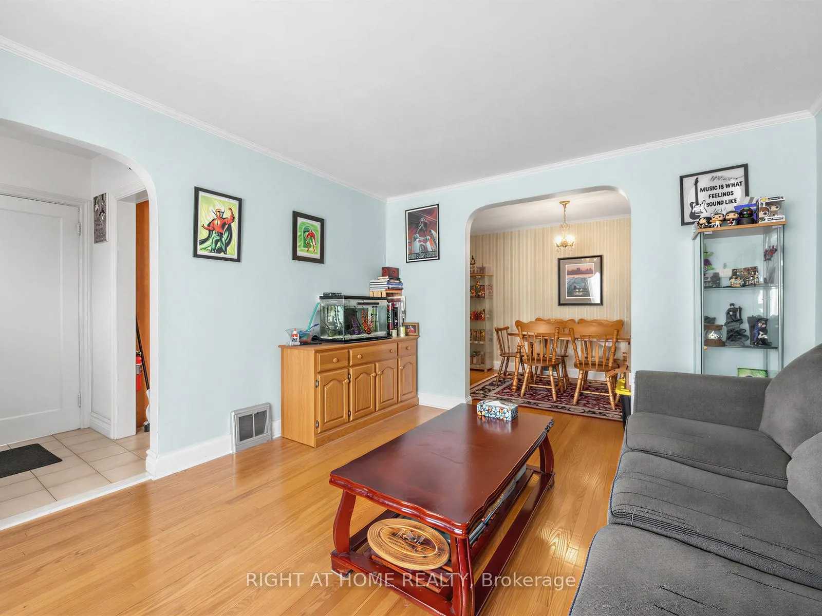 Photo 7 of 524 Colborne Street E, Oshawa, O'Neill — HOMEH
