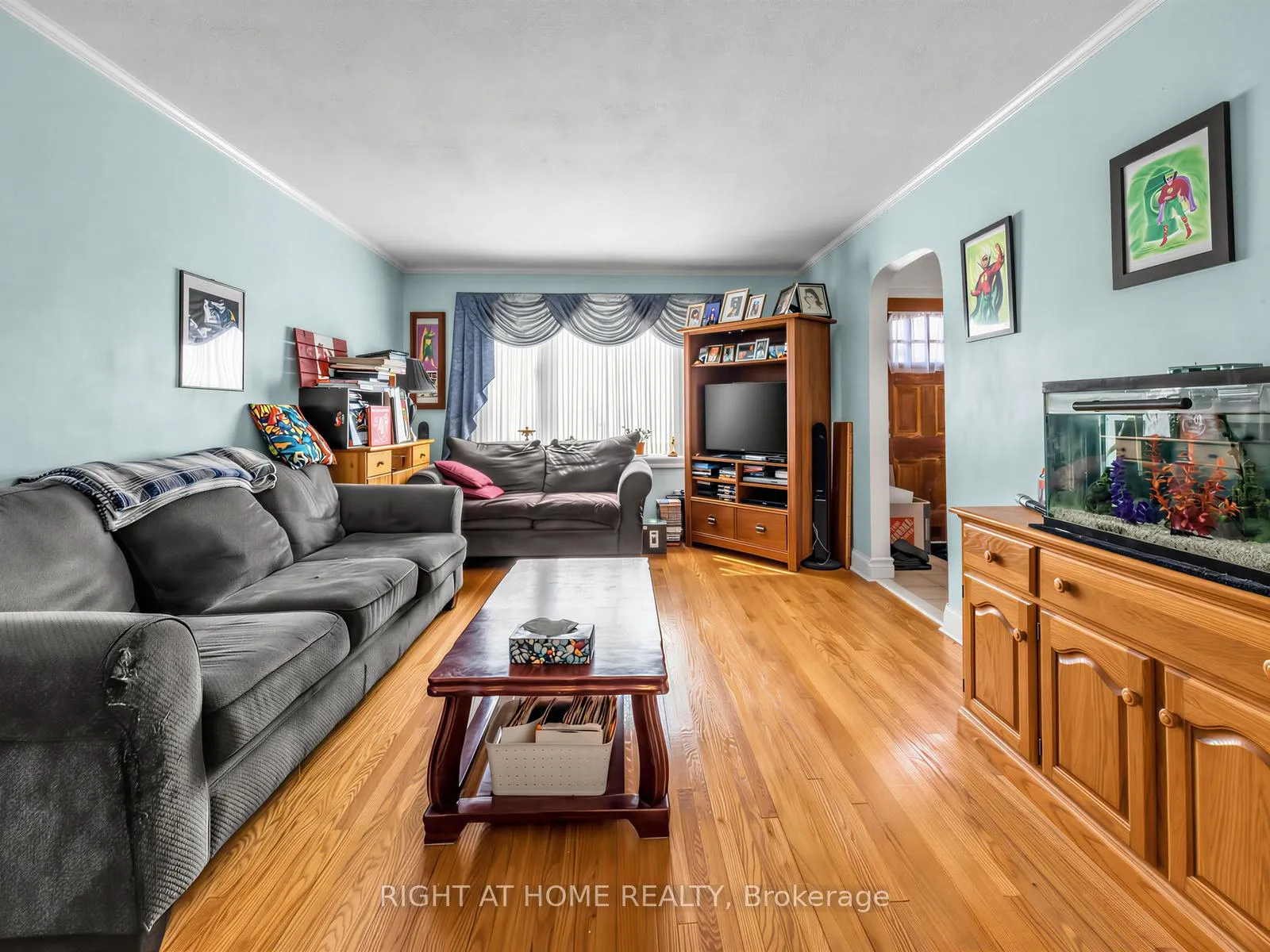 Photo 9 of 524 Colborne Street E, Oshawa, O'Neill — HOMEH