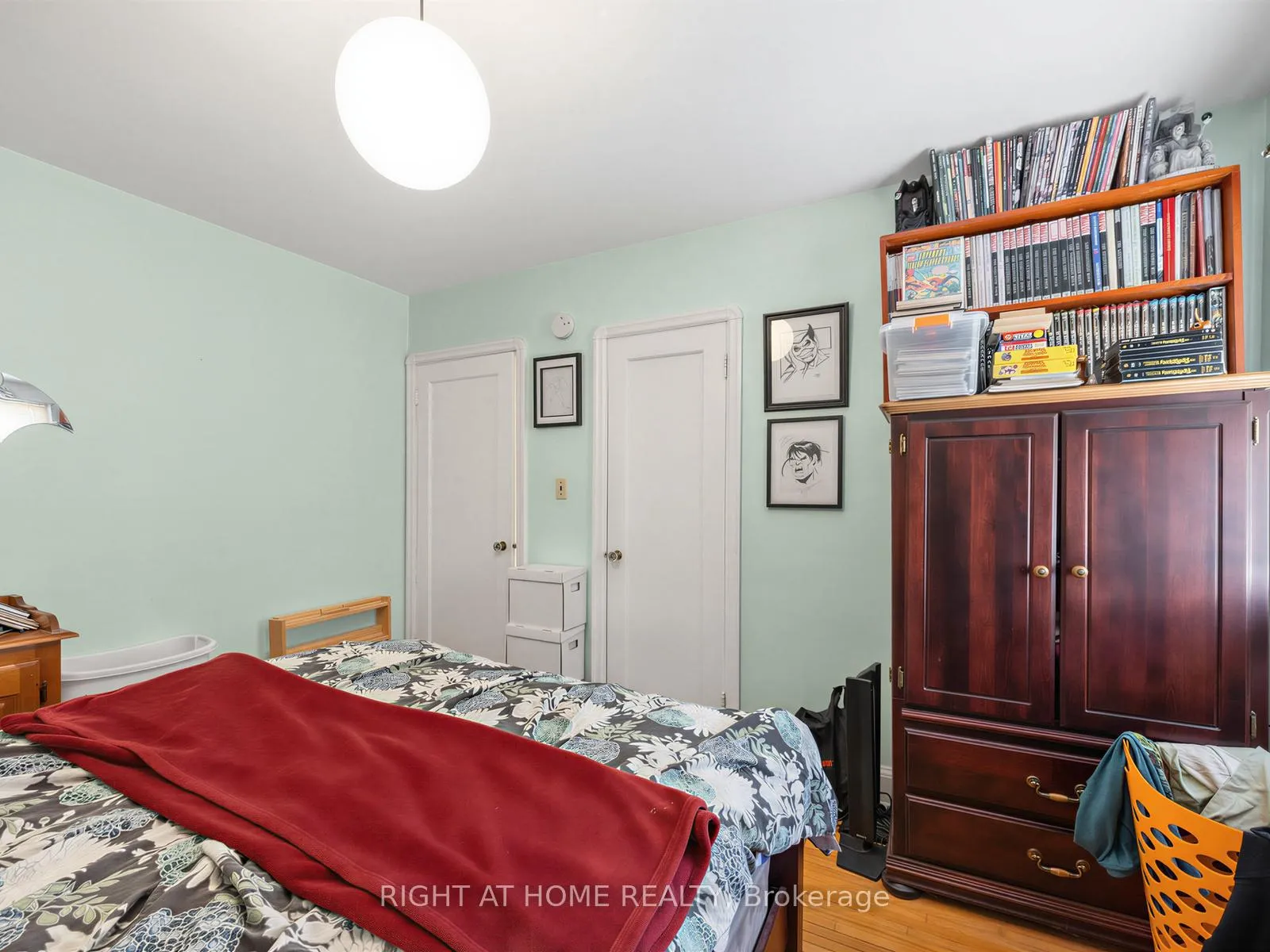 Photo 16 of 524 Colborne Street E, Oshawa, O'Neill — HOMEH