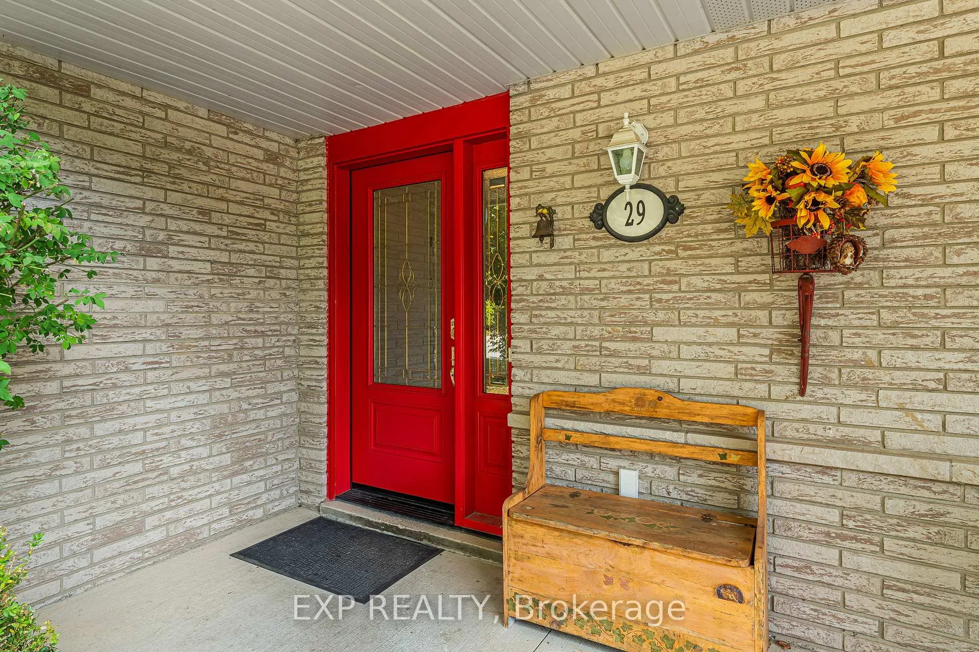 Photo 4 of 29 Millwood Road, Erin — HOMEH