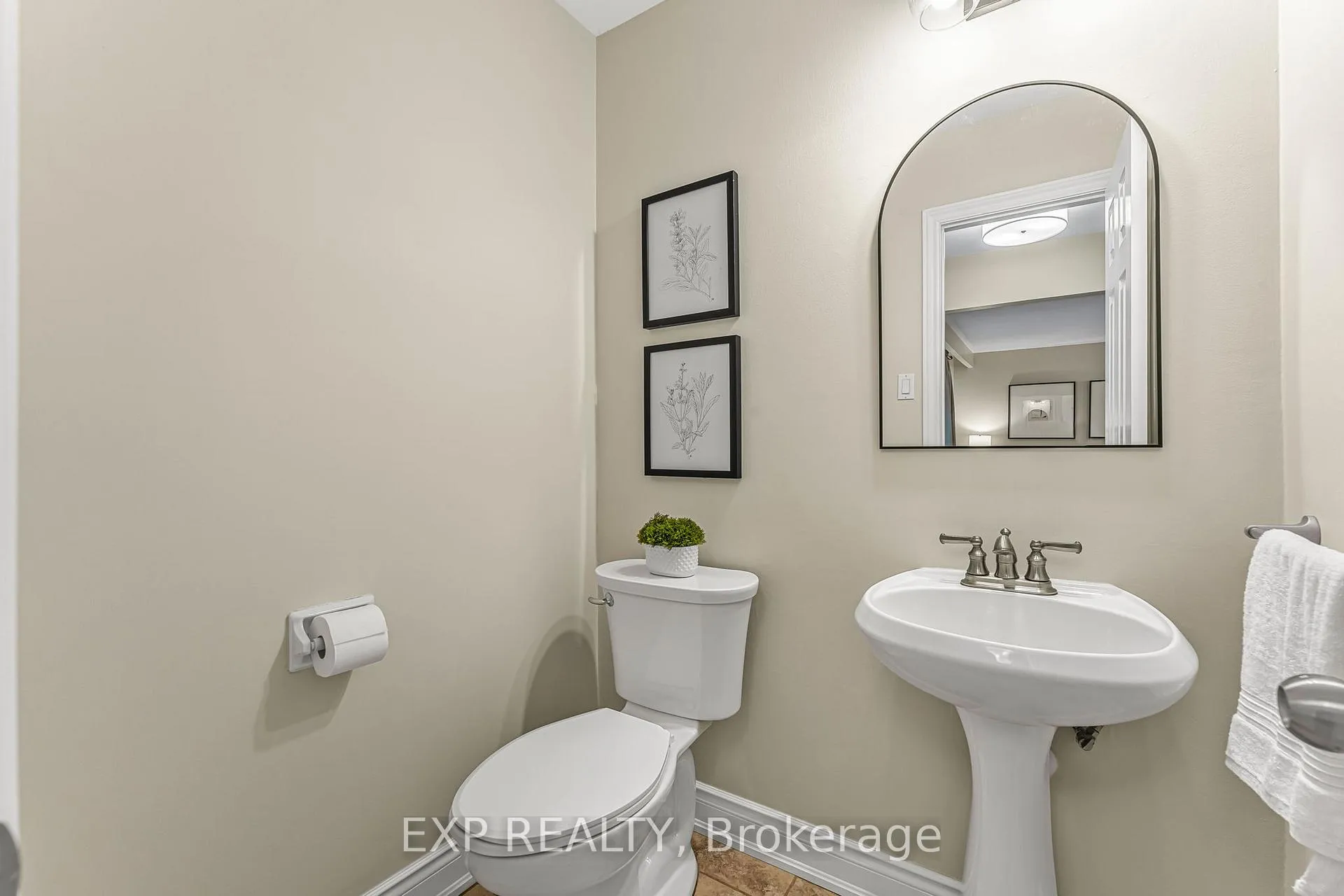 Photo 11 of 29 Millwood Road, Erin — HOMEH