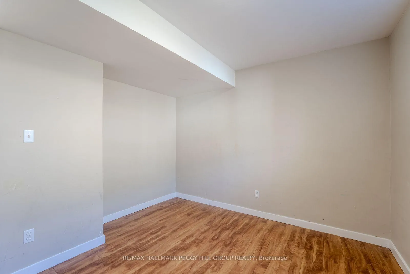 Photo 7 of Unit Lower, 67 Iris Drive, Wasaga Beach — HOMEH