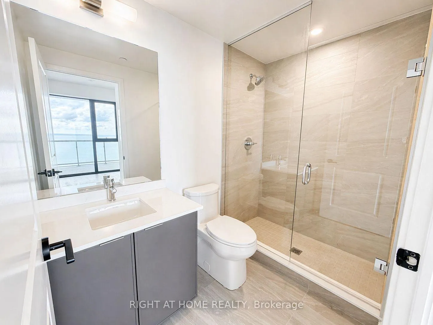Photo 14 of Unit 1107, 2075 Lakeshore Road, Burlington, Brant — HOMEH