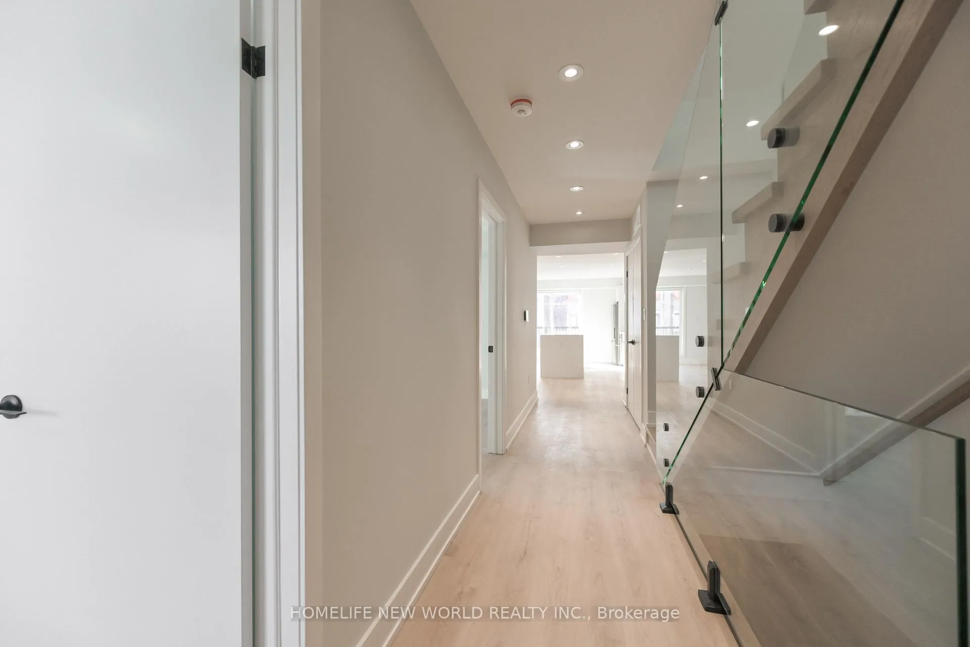 Photo 2 of Unit Upper, 997 Dufferin Street, Toronto, Dufferin Grove — HOMEH