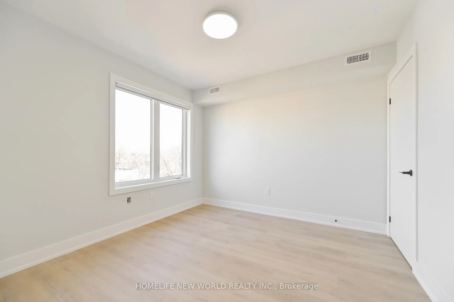 Photo 12 of Unit Upper, 997 Dufferin Street, Toronto, Dufferin Grove — HOMEH
