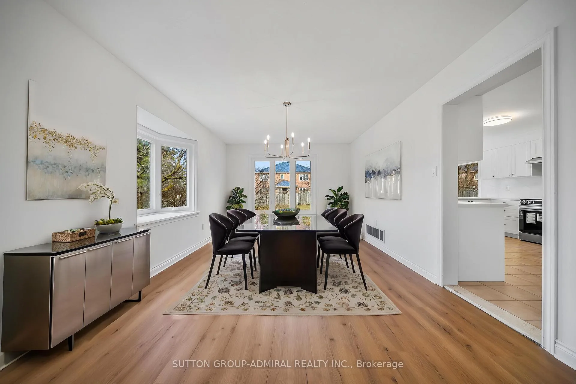 Photo 9 of 295 Fifth Avenue, Vaughan, East Woodbridge — HOMEH